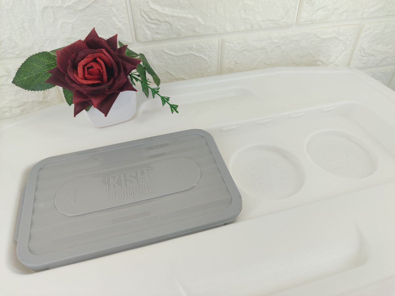 یخدان 30 لیتری شیردار کیش