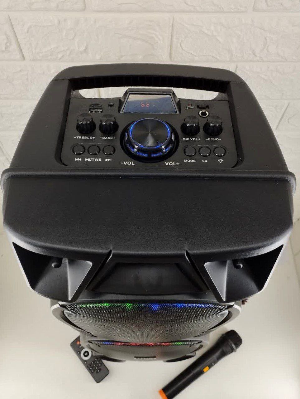 اسپیکر مدل 8210