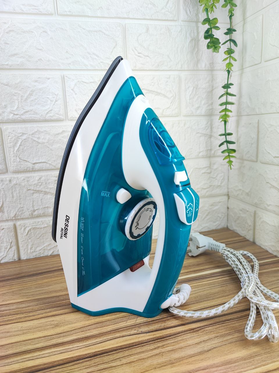 اتو بخار دسینی مدل 5501