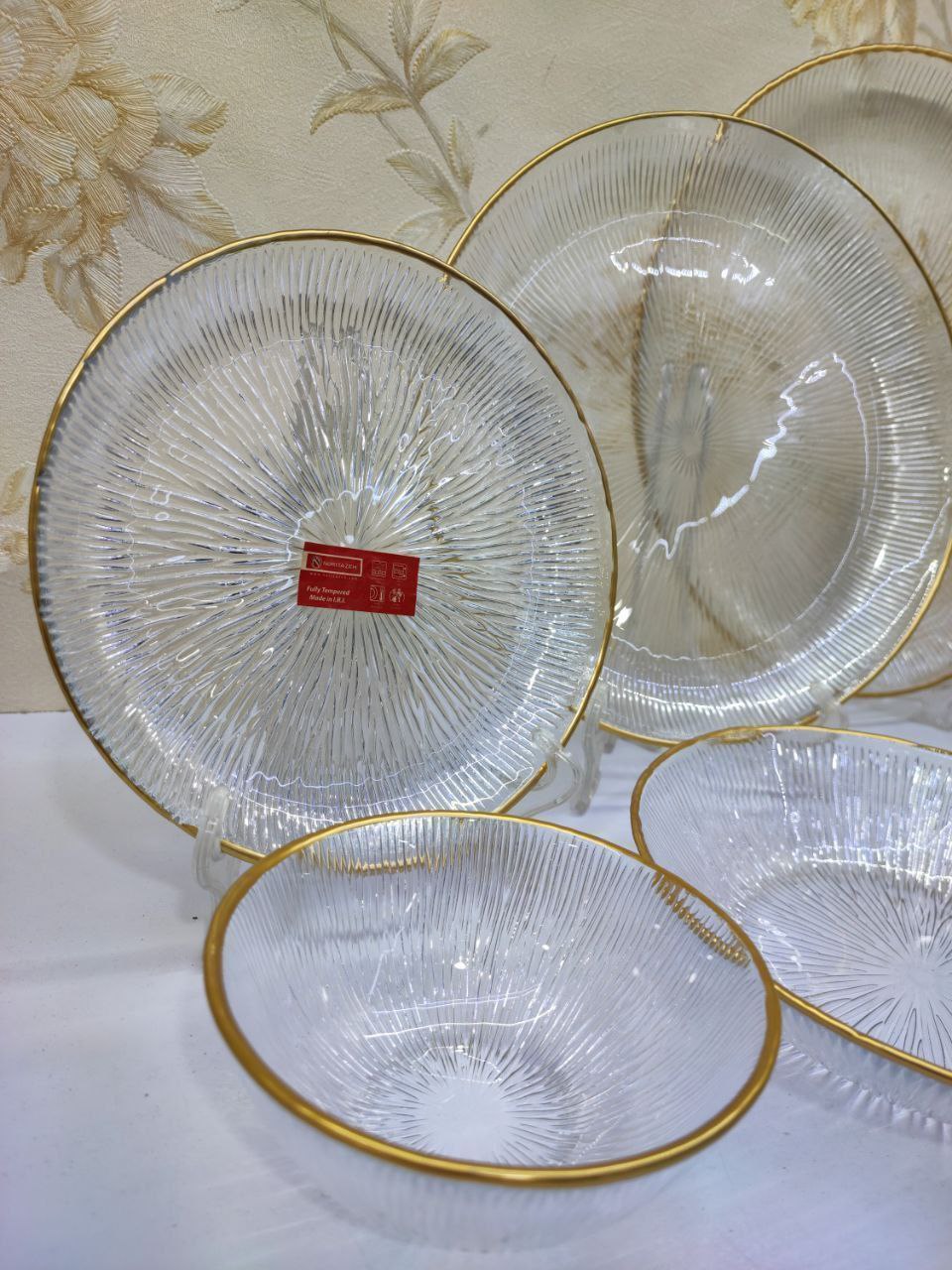 سرویس 33 پارچه گرد ساده لب طلا سولو